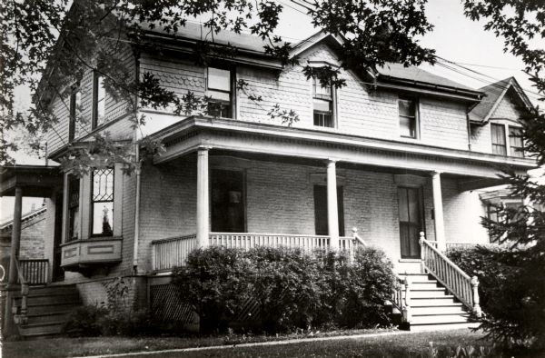 Blumenfeld house, home of David Blumenfeld, 811 N. 4th Street.