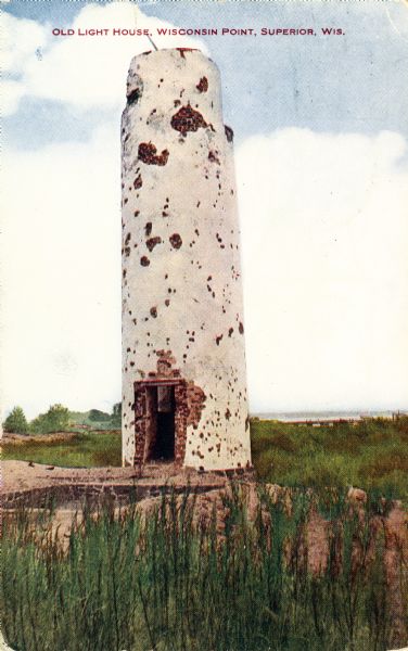 Caption reads: "Old Light House, Wisconsin Point, Superior, Wis."