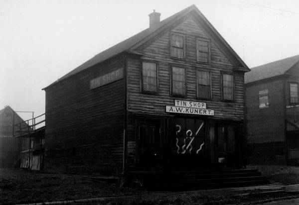 Exterior view of the A.W. Kunert Tin Shop.