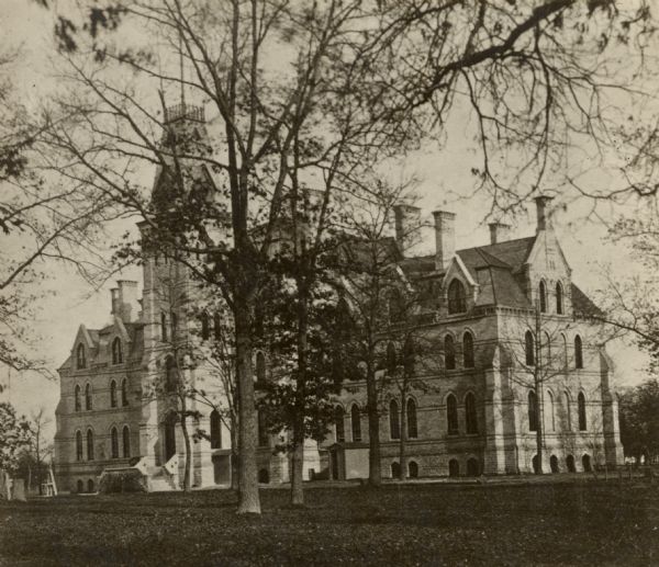 Exterior view of Taylor Hall on the campus of Racine College.