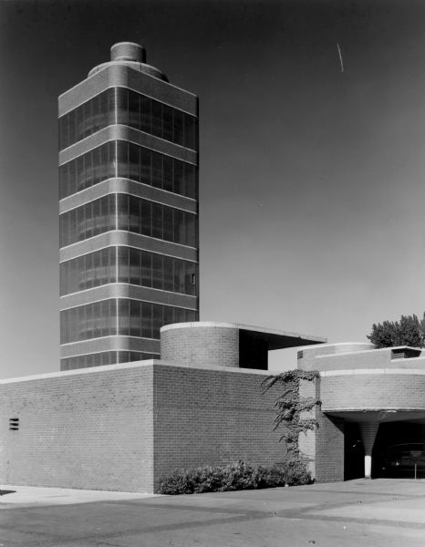 Exterior view of the Johnson Wax Administration and Research Center.