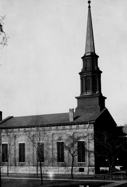 View of the First Presbyterian Church from the northeast.