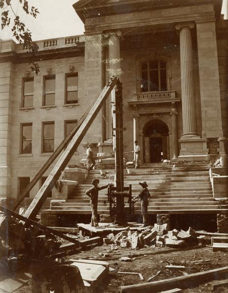 Front view of the Lafayette County courthouse during construction.