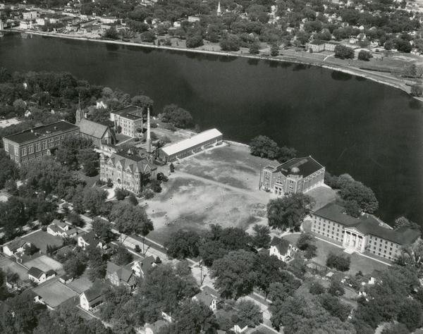 St. Norbert College campus on the Fox River.