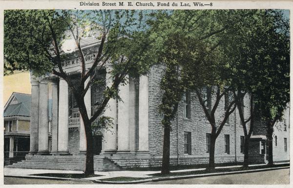 Division Street Methodist Episcopal Church. Caption reads: "Division Street M. E. Church, Fond du Lac, Wis."
