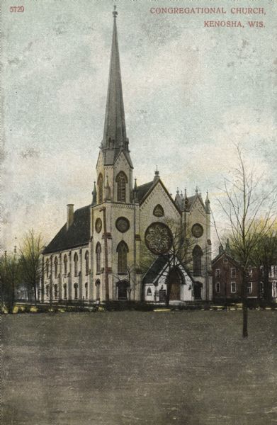 View toward the church. Caption reads: "Congregational Church, Kenosha, Wis."