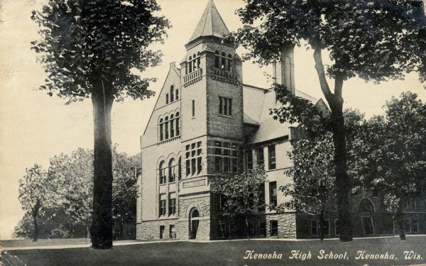 View across lawn toward the high school building. Caption reads: "Kenosha High School, Kenosha, Wis."