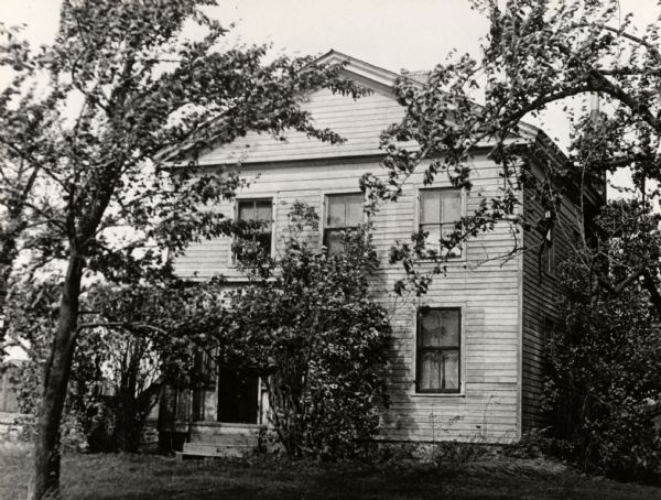 The Maxwell home, located at the corner of Green Bay Road and 60th Street.