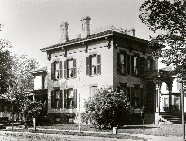 The home of Milton H. Pettit, built about 1899.