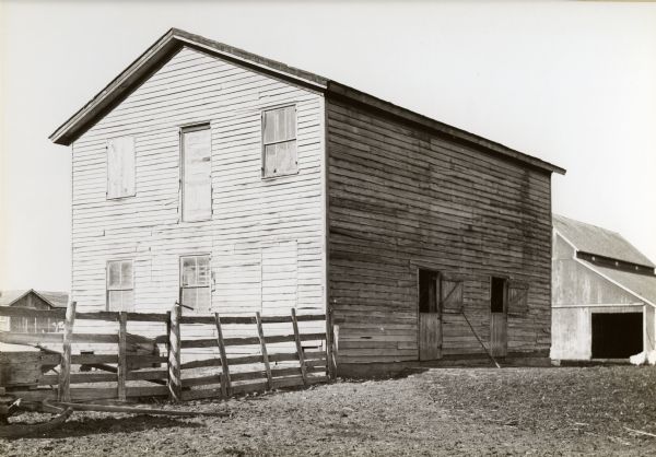Building used as a lodging house for the First Territorial Legislature held in Belmont in 1836.