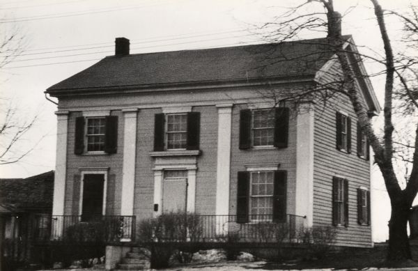 The Odd Fellows Hall, built in 1838, was the first to be built west of the Allegheny Mountains. The cornerstones were laid by P.G. Sire Thomas Widley, founder of the order of Odd Fellowship in the U.S. in 1838. The hall was later used as a family residence and finally bought and owned by the Grand Lodge of Wisconsin.
