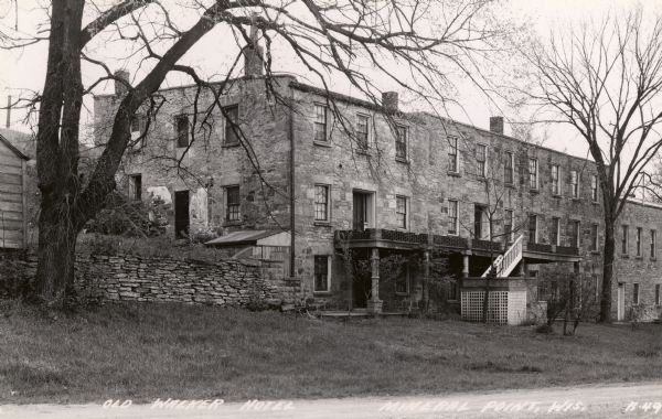 The ruins of the Walker Hotel. Caption reads: "Old Walker Hotel".