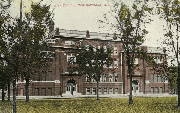 Front of High School. Caption reads: "High School, New Richmond, Wis."
