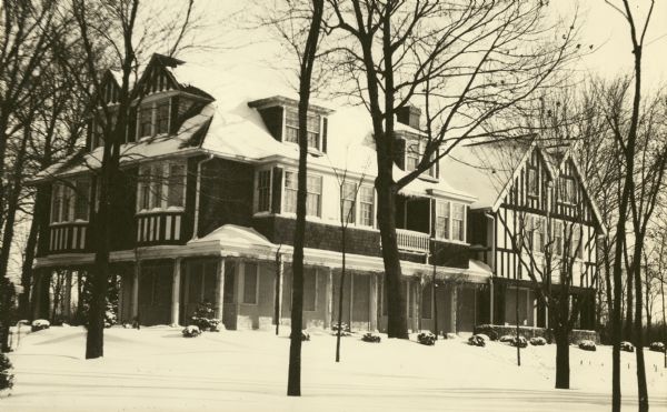 Beggs residence in winter, home of John I. Beggs, on "Begs Isle."