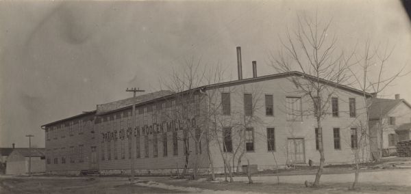 Prairie du Chien Woolen Mill Company, established in 1890 by George Fairfield.