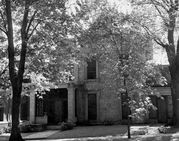 The Van Slyke residence at 510 North Carroll Street, built by Mr. N. B. Van Slyke in 1862, then owned by Darrell McIntyre.