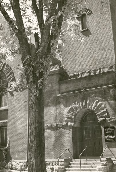The entrance to Christ Presbyterian Church.