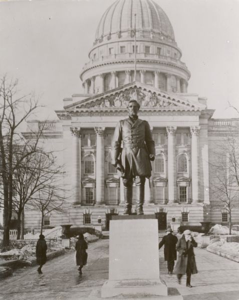 The statue of Colonel Hans Christian Heg (1829-1863), commander of the 15th Wisconsin Volunteer Infantry Regiment in the Civil War, as it stands in front of the Wisconsin State Capitol. Heg was mortally wounded on 19 September 1863 at the Battle of Chickamauga (Georgia) and died the next day.