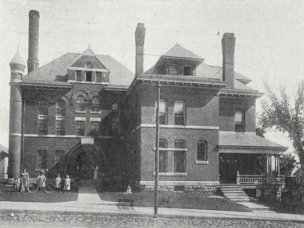 The Dane County Jail. To the right is the sheriff's residence.