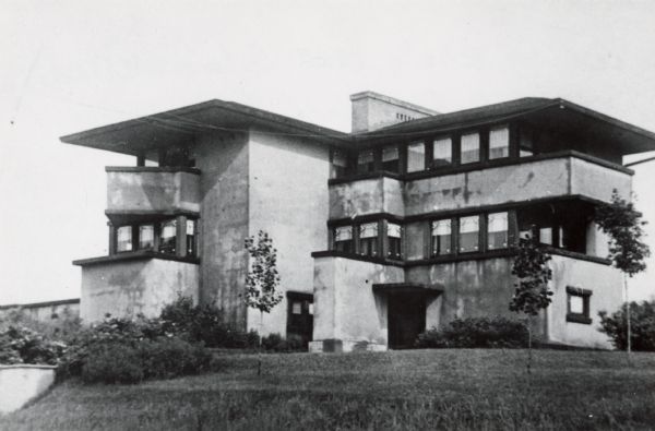 Gilmore-Weiss home, located at 120 Ely Place. The house, also known as the "airplane house, was designed by Frank Lloyd Wright.