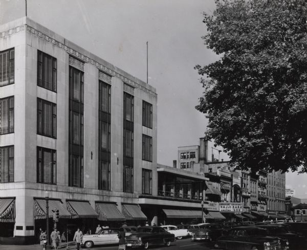 Manchester's, Incorporated, a department store on Mifflin Street.