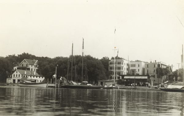 Mendota Yacht Club, later the site of James Madison Park.