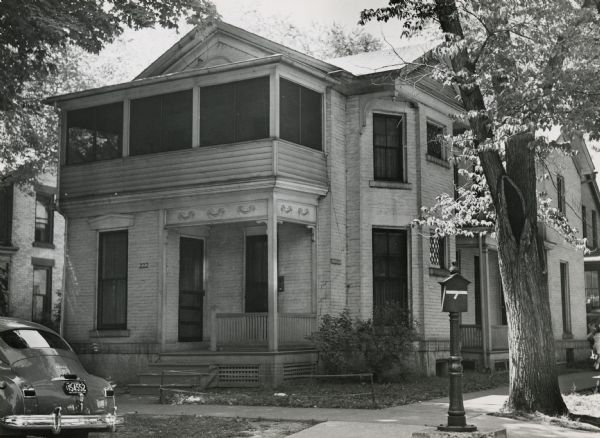 Home located at 222 North Pinckney Street. This home was said to be built between 1860 and 1870.