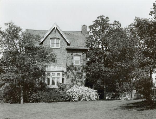 View of the University of Wisconsin President's home at 130 North Prospect.
