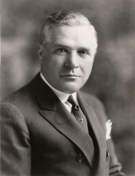 Studio portrait of Julius Peter Heil, Wisconsin industrialist and Republican governor.