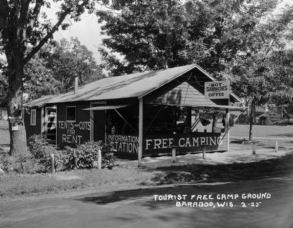 The free tourist campground in Baraboo.  Although similar free facilities were clustered in resort areas, by 1926 the Highway Commission engineer could report that over 200 Wisconsin cities and villages offered such facilities for motorists.