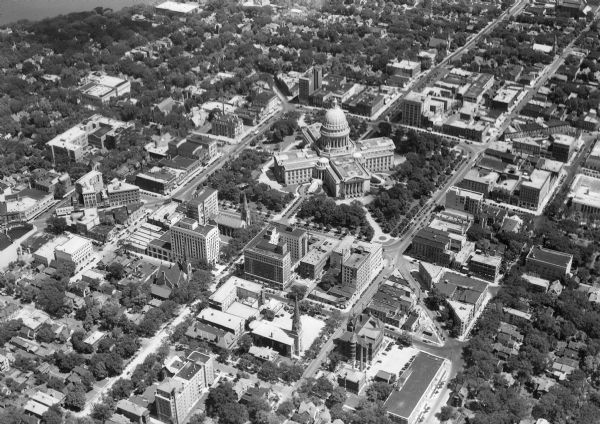 Aerial view of downtown area featuring the Wisconsin State Capitol.