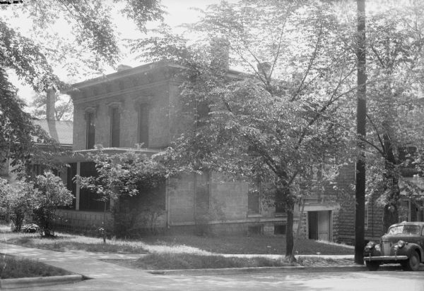 Henry Johnson house, 304 West Washington Avenue, built in 1856 by Neely Gray.