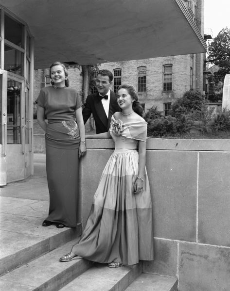 Three models who will take part in the annual summer session style show sponsored by the University of Wisconsin Women's Self Government Association are, left to right: Betty Sperry, Appleton; Lawrence Hickey, Chicago, and Shirley Rae Gage, Wauwatosa.