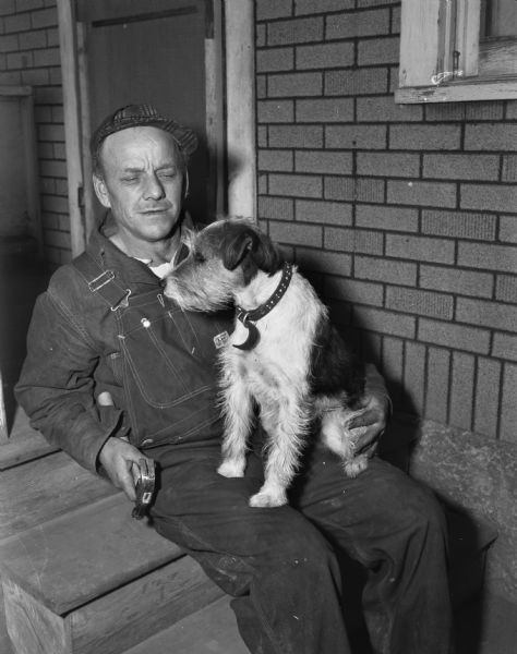 Arthur Pulvermacher and his dog, Chubby, are the heroes of the neighborhood along Dane Street. The dog was known for its prowess in rat catching, protector of children, and became a hero for finding $140 lost by one of the neighbors, Mrs. Agnes Watson.