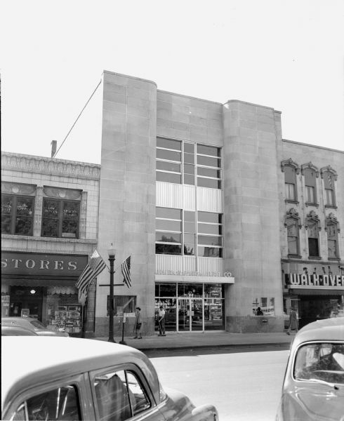 Madison Bank and Trust Company, 23 West Main Street; the F& W Grand Store (in the Levitan Building), 15 West Main Street; and the Walk-Over Shoe Store, 25 West Main Street.