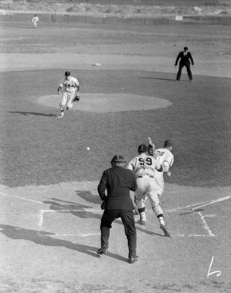 Wisconsin-Iowa Baseball Game | Photograph | Wisconsin Historical Society