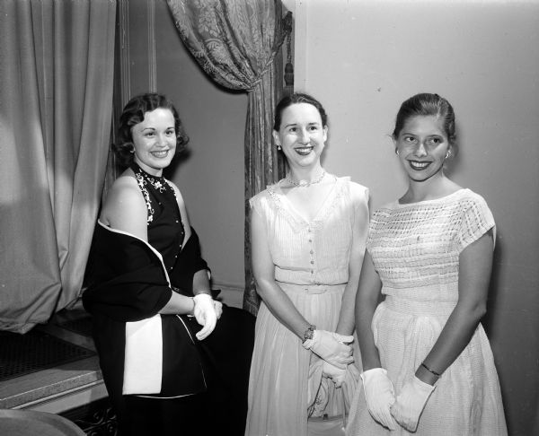 Left to right are Mary Lee Grimmell of Charleston, West Virginia, president of Theta Sigma Phi chapter at the University of West Virginia; Vera Gillespie of Mayslick, Kentucky, national vice-president in charge of Theta Sigma Phi student chapters, and Lois Harrison of Cleveland, Ohio, vice-president of Purdue University chapter. Theta Sigma Phi is a sorority for women in journalism.