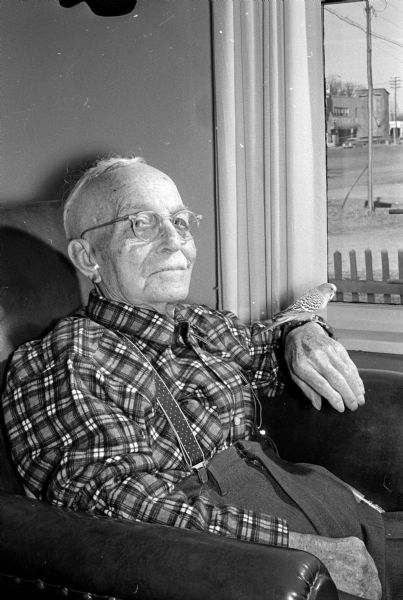 Mathias Wissbaum, who was born in Lancaster, Wisconsin, will spend his 100th birthday with his parakeet.