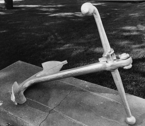 A pre-World War I anchor from an unidentified ship outside of the Naval and Marine Corps Reserve Training Center at 1046 East Washington Avenue.