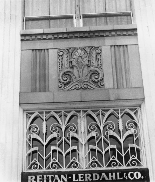 Art Deco details on the exterior of the Reitan-Lerdahl and Company insurance building.