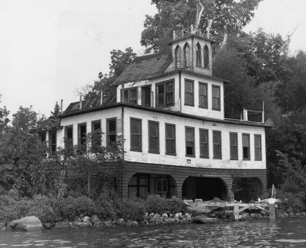 A grand, landmark boathouse which was on the north shore of Lake Mendota and was a part of Camp Indianola, one of the nation's oldest boys' camps. Over 20 buildings once stood on the campgrounds. The site is now part of Governor Nelson State Park.