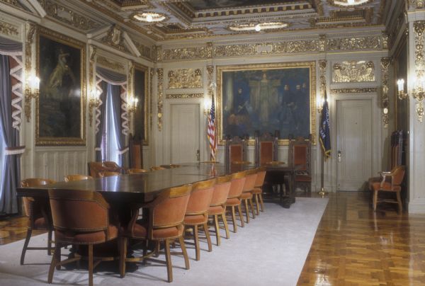 Governor's Conference Room in the Wisconsin State Capitol before restoration returned it to the original exposed cherry wood.