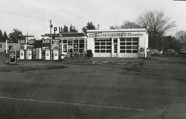 Bill and Jim Mahoney's Pure Oil Service Station located on Main Street (STH 13) in Wisconsin Rapids.