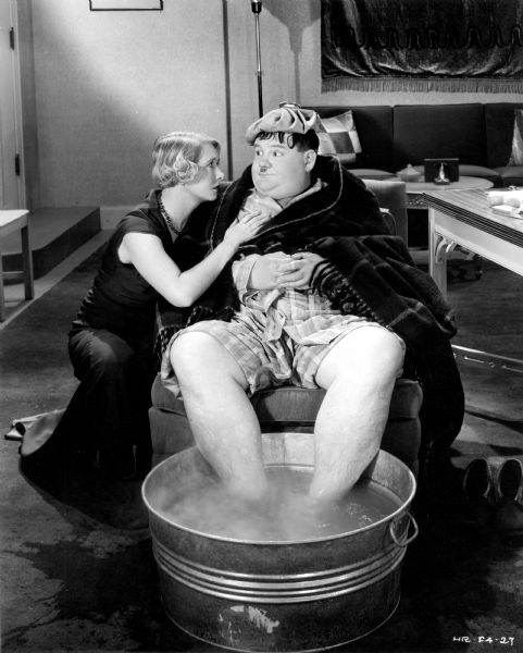 Mae Busch and Oliver Hardy in <i>Sons of the Desert</i> (MGM 1933).