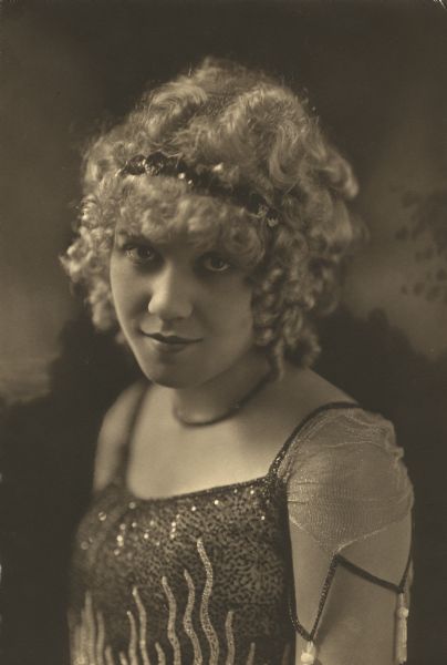 Lovely portrait photograph of Louise Fazenda when she acted for the Joker Comedy unit at Universal, c. 1913-14.