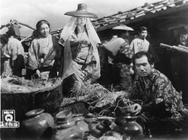 Machiko Kyo, as Lady Wakasa, places an order with Genjuro the potter, played by Masayuki Mori, in Kenji Mizoguchi's <i>Ugetsu Monogatari</i> (1953).