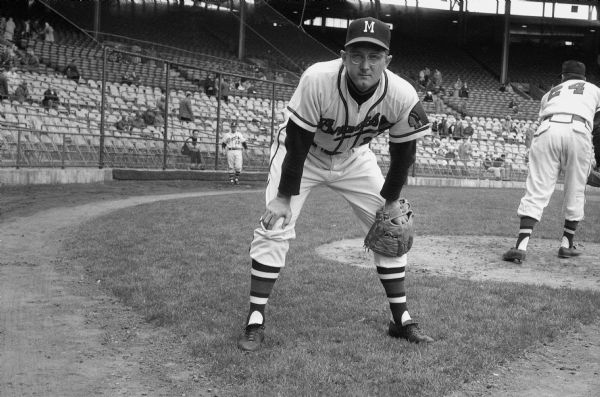 Milwaukee Braves infielder Dick Cole poses at County Stadium in 1957.  The Braves traded Jim Pendleton to the Pirates for Cole on April 3, 1957.  Cole, whose major league career spanned 1951-1957, appeared in 15 games at first, second and third base for the Braves in 1957.  Though his versatility helped shore up the Braves injury-riddled lineup, Cole failed to hit well.  He was sent down to the Braves' Wichita farm club in July to make room on the roster for outfielder Bob Hazle.