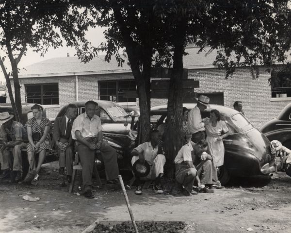 Meeting in Tennessee during CIO period, on a street.