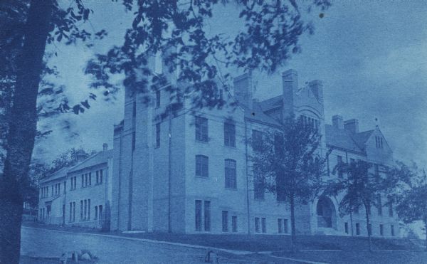 Cyanotype view of the exterior of Chemical Engineering building on the University of Wisconsin-Madison campus at 600 N. Park Street.