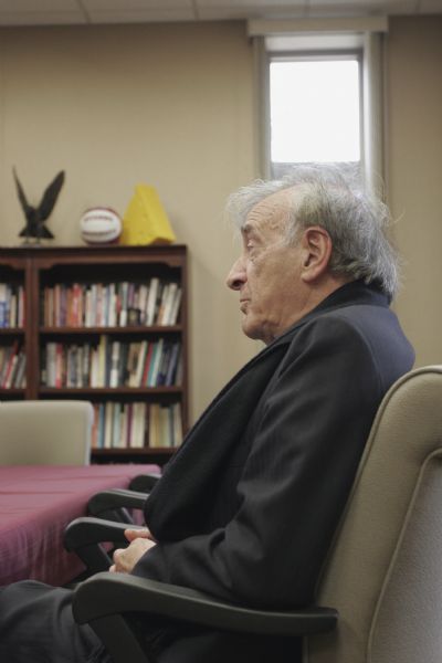 Portrait of Elie Wiesel, Holocaust survivor and author, speaking at Viterbo University.